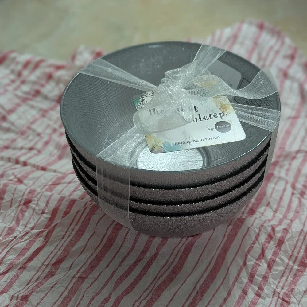 ArdaCam Set of 4 Silver Iridescent Dinner Bowls